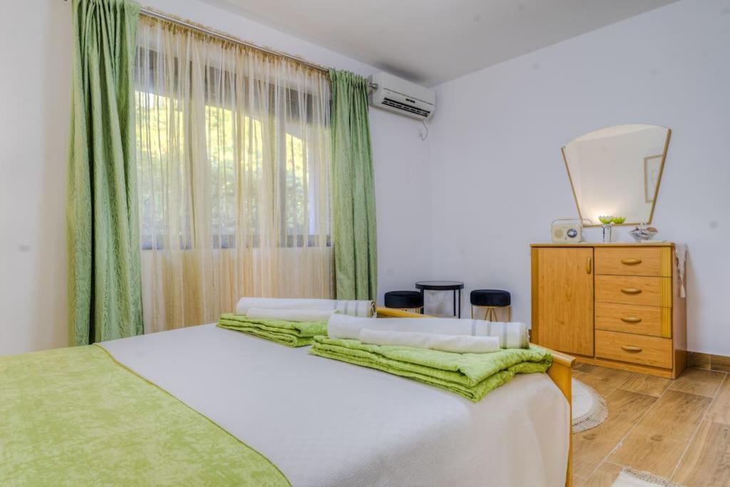 Villa Pavle'S Oasis Virpazar Esterno foto