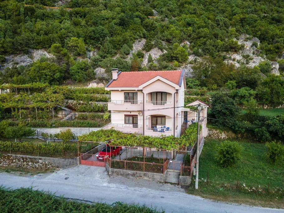Villa Pavle'S Oasis Virpazar Esterno foto