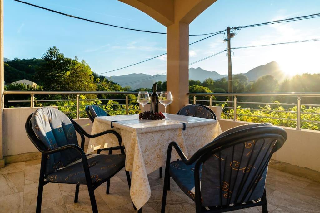Villa Pavle'S Oasis Virpazar Esterno foto